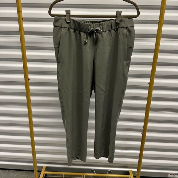 Lululemon Green Drawstring Joggers Size 8/10 - Picture 1 of 10